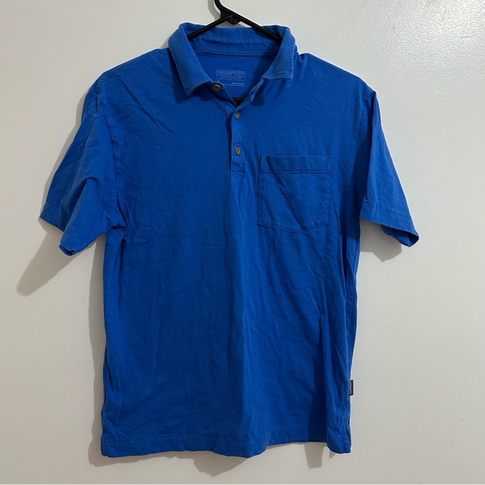Patagonia Men's Daily Polo Shirt in blue Size Small